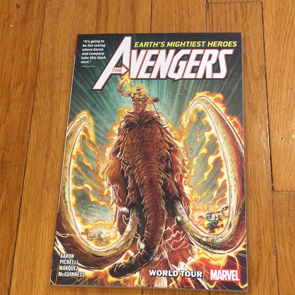 Marvel Graphic-Novel Book Bundle - Picture 13 of 16
